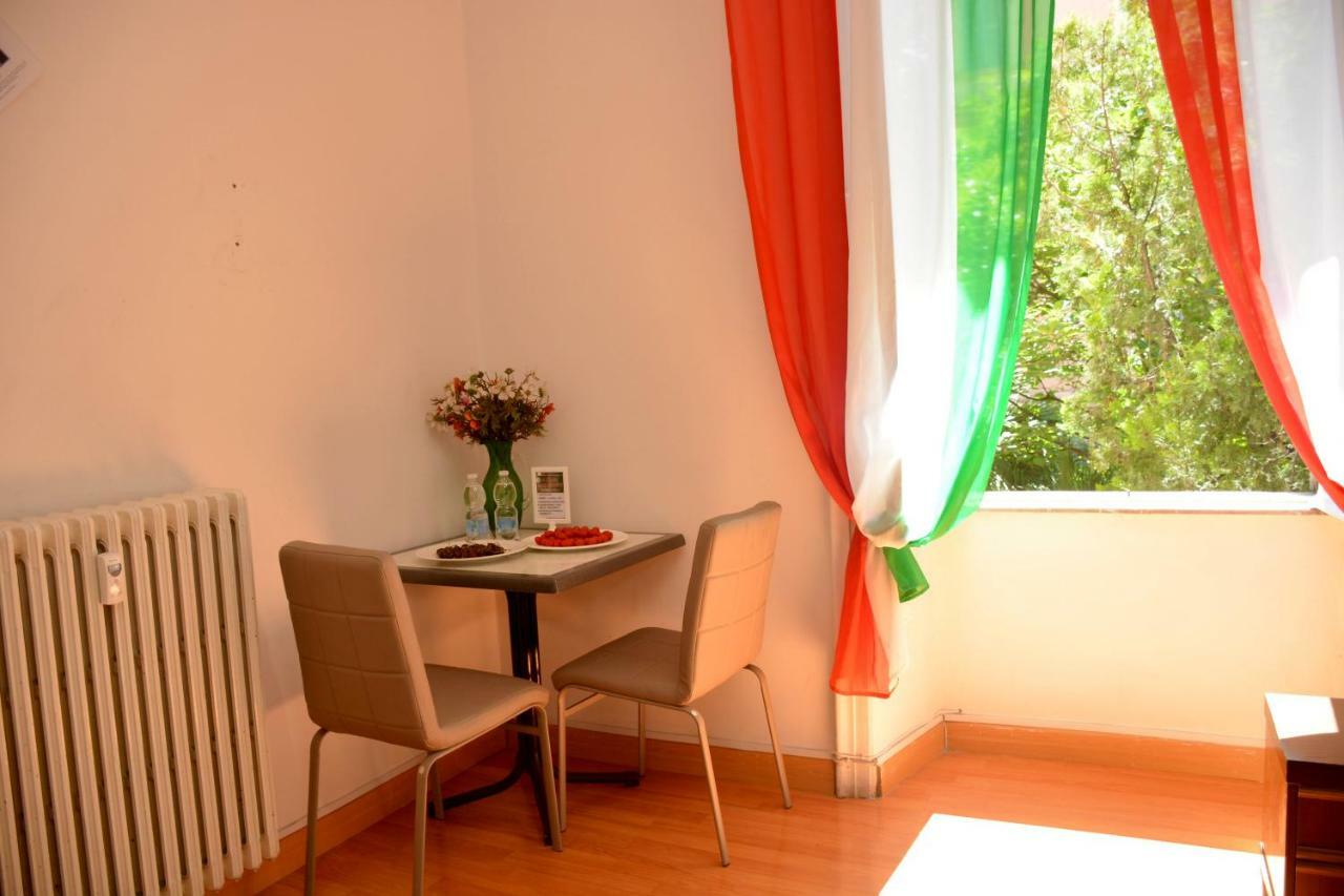 Al Iram Guest House روما المظهر الخارجي الصورة